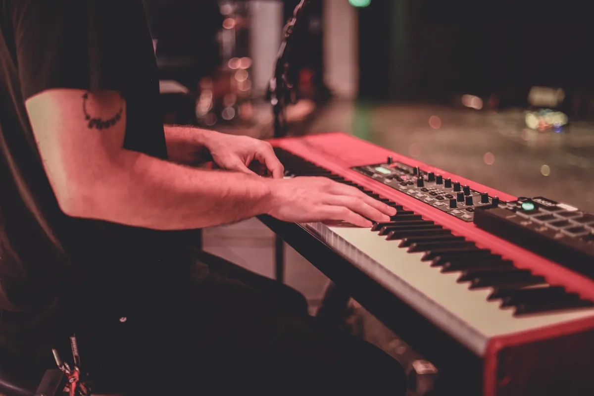Man playing the keyboard